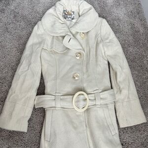 Guess Cream Textured Jacket